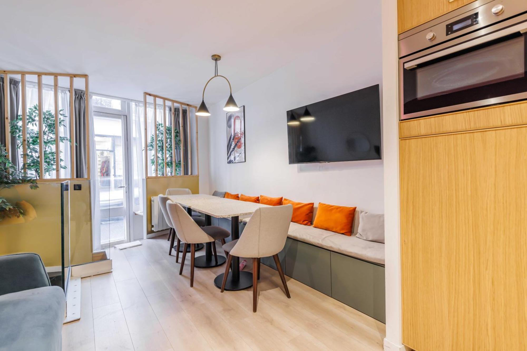 Appartement Charming Duplex Parisian T3 - Heart Of Saint-germain Paris